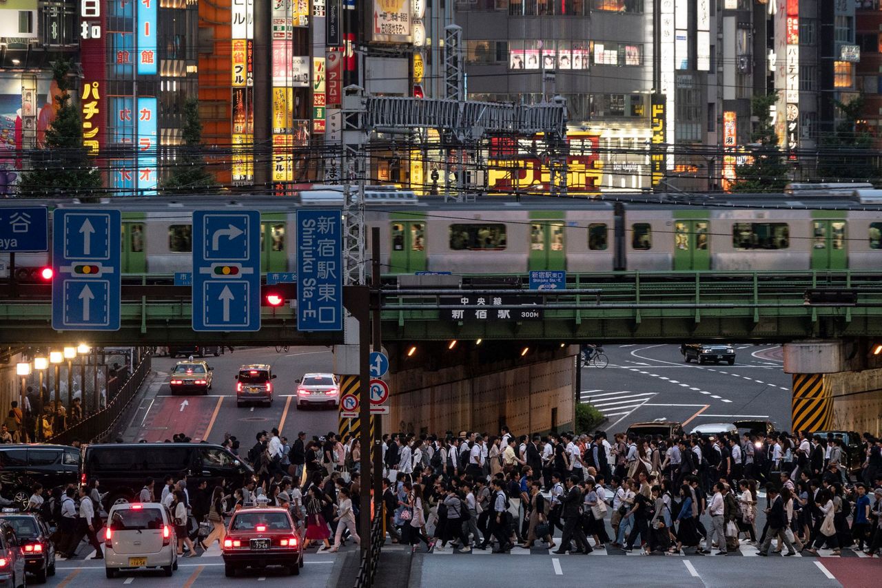 AP Photos: In the loop: Tokyo from a commuter train line