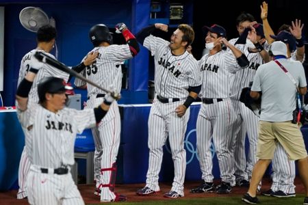 Japan rallies against bullpen to beat US 7-6 in 10 innings