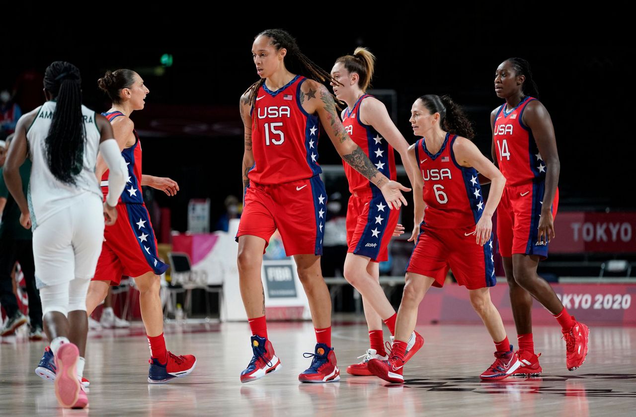 US women win 50th straight Olympic game, beat Nigeria 8172