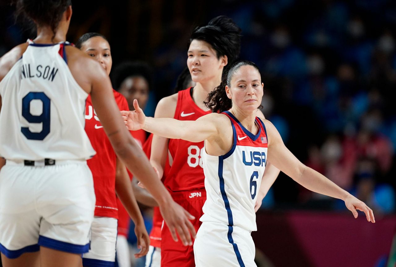 US rolls to women's hoops gold medal in Bird's last Olympics