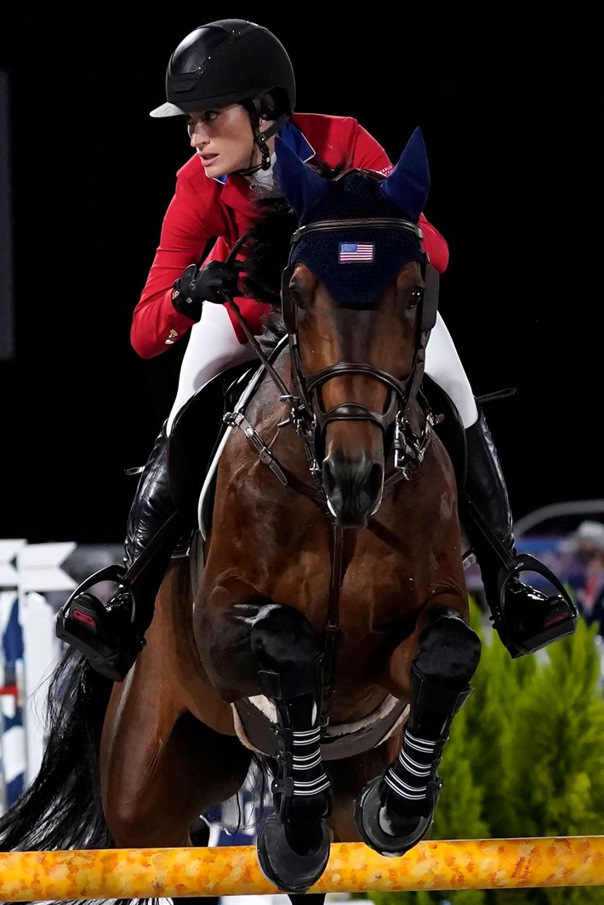 Springsteen makes Olympic debut, falls short in qualifier