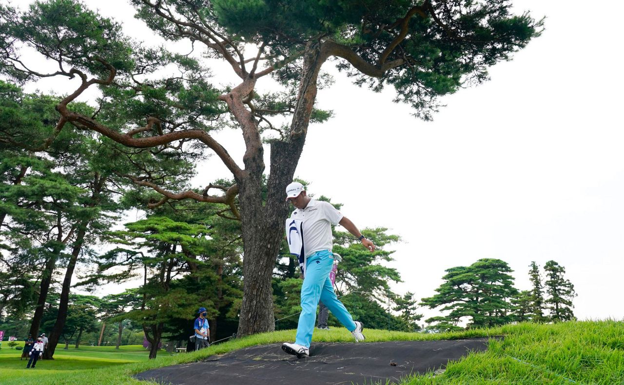 Matsuyama in final group at halfway point of Olympic golf