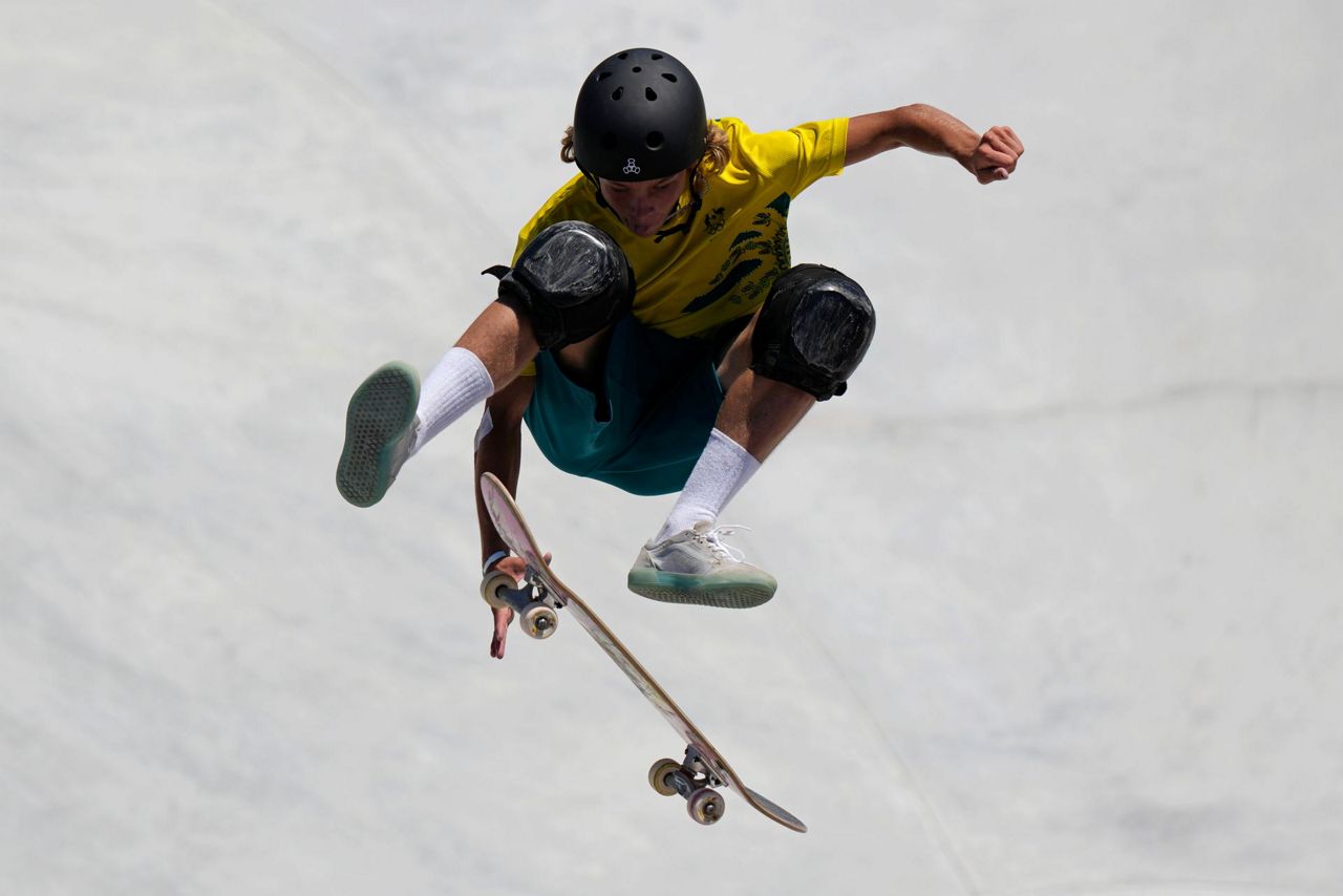 Australia's Palmer takes skateboarding gold in men's park