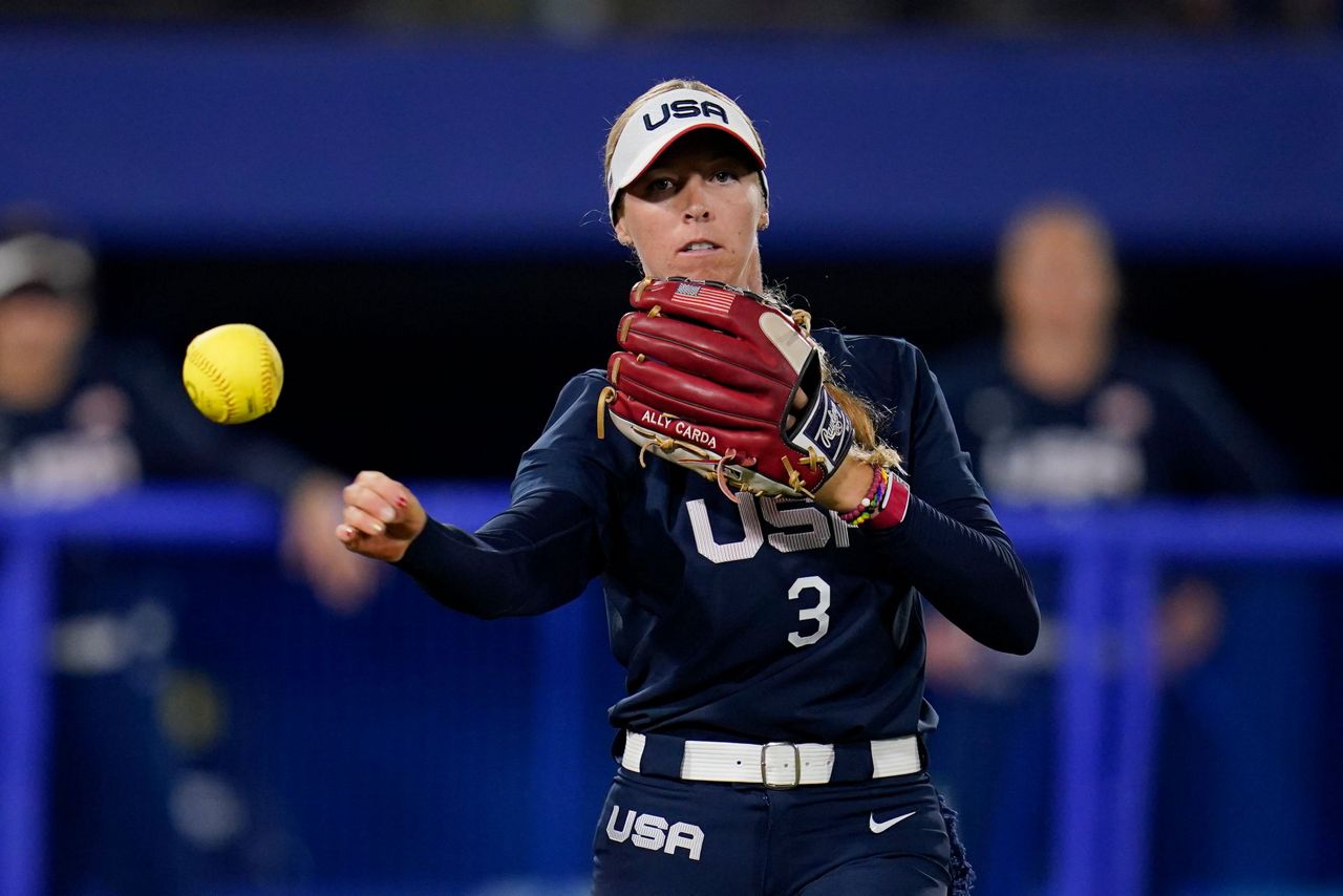 Japan beats US 20, turns incredible DP to win softball gold