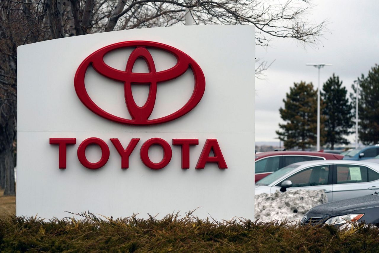 toyota-buyers-soon-will-lose-us-electric-vehicle-tax-credits