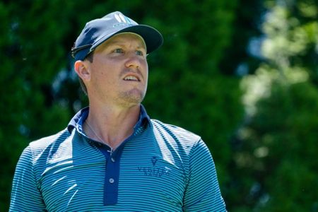 Kodaira Hickok Each Shoot 63 To Share Travelers Lead
