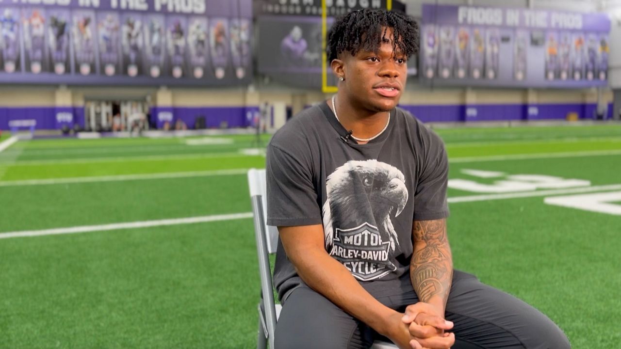 Tre Hodges-Tomlinson's hopes to continue family's NFL legacy