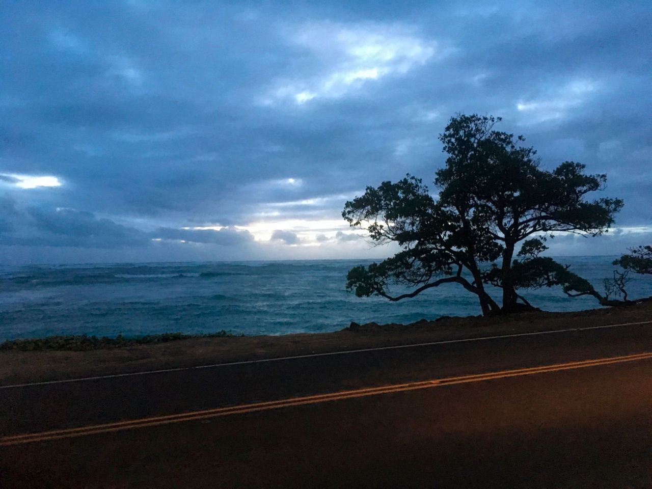 Maui hunkers down for Tropical Storm Olivia nearing Hawaii