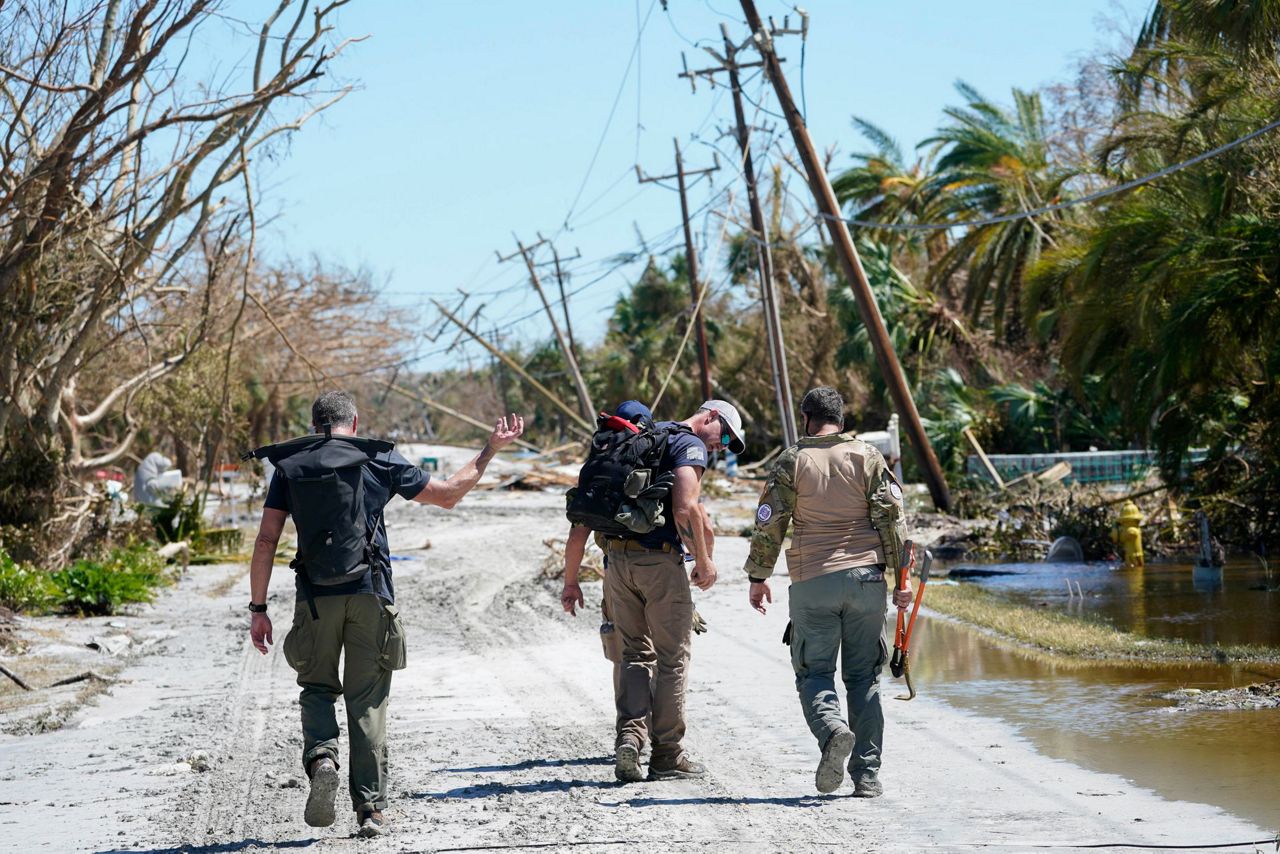 By boat and jet ski, volunteers assist in Ian rescue efforts