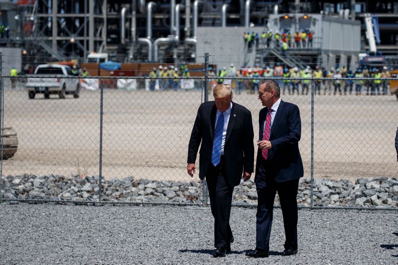 Trump looks to highlight energy exports in Louisiana