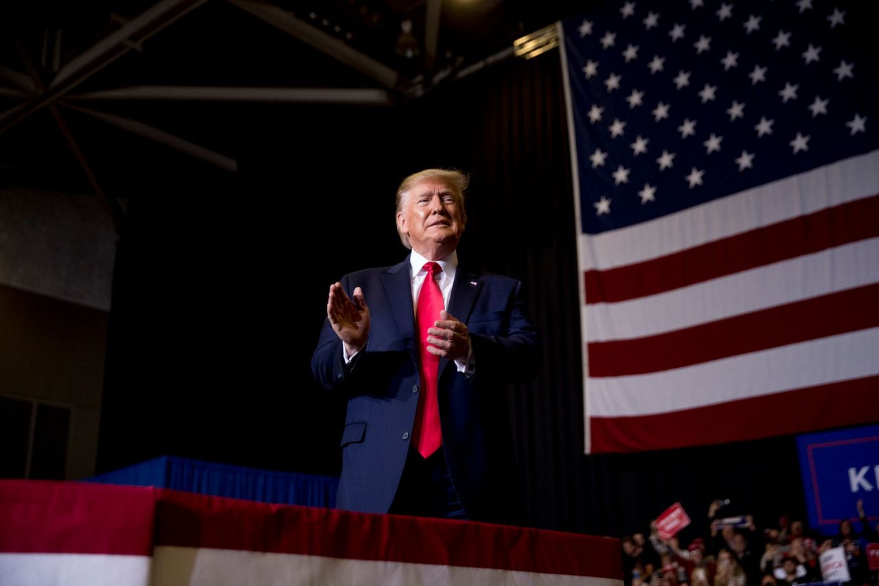 Trump stumping in Mississippi ahead of tough governor's race
