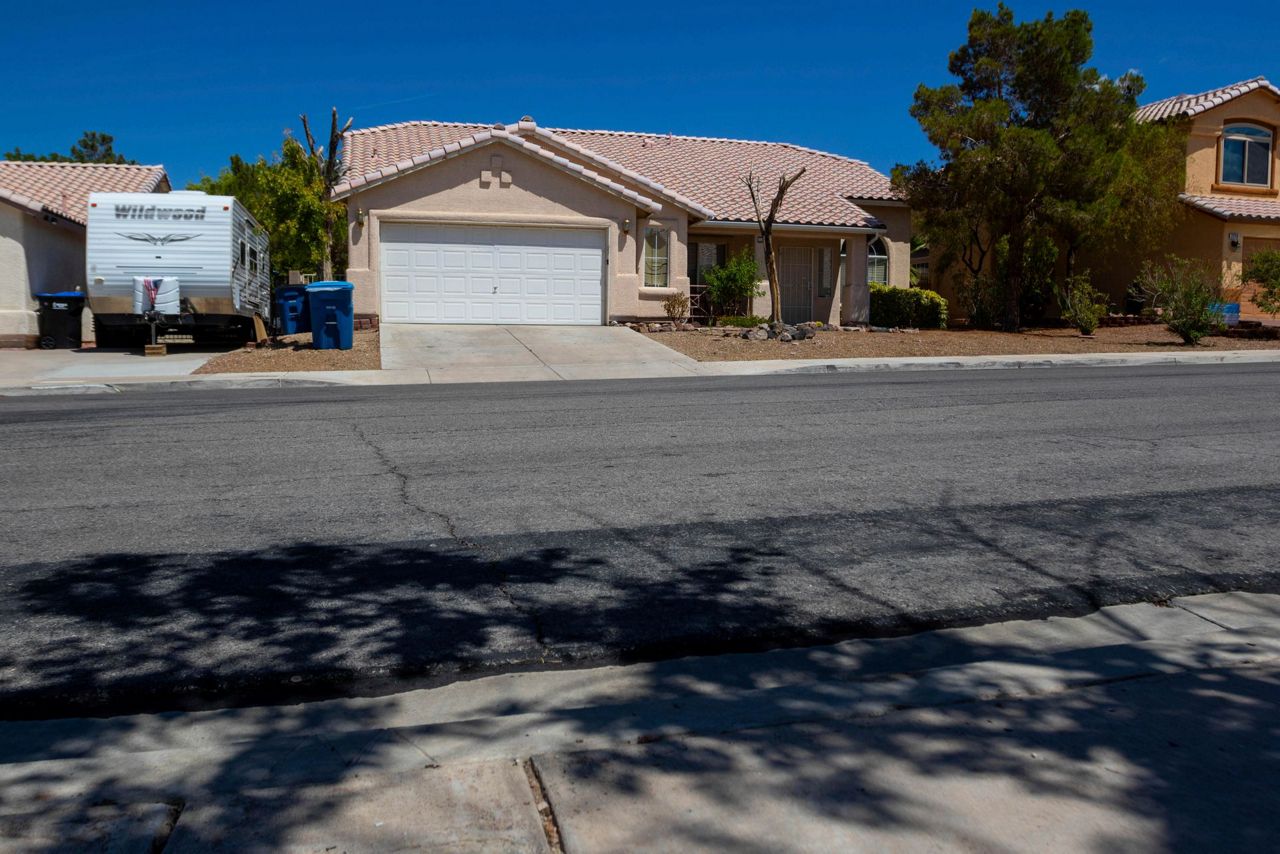 Home searched in Tupac Shakur's 1996 killing is tied to uncle of long ...
