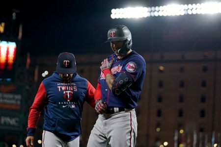 Pitcher Dylan Cease Chicago White Sox 0-4 Minnesota Twins