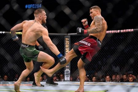 UFC 264: Dustin Poirier wins, Conor McGregor injures ankle