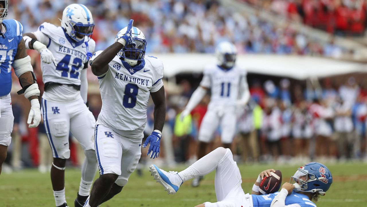 Kentucky upsets No. 6 Mississippi 20-17 with late TD, missed FG by Rebels in final minute