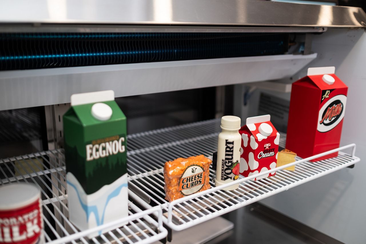 UNY Spec Emily Kenny mobile dairy truck 20240819 06