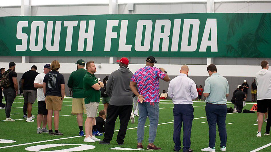 Football players show off their talent at USF Pro Day