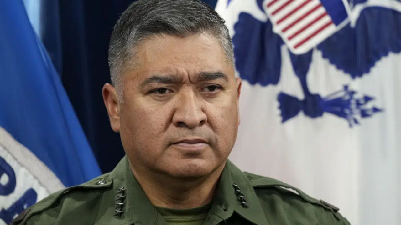 u-s-border-patrol-chief-is-retiring