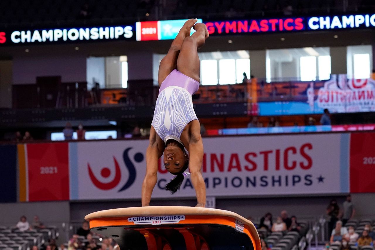 Biles In Control Once Again At Us Gymnastics Championships 3880