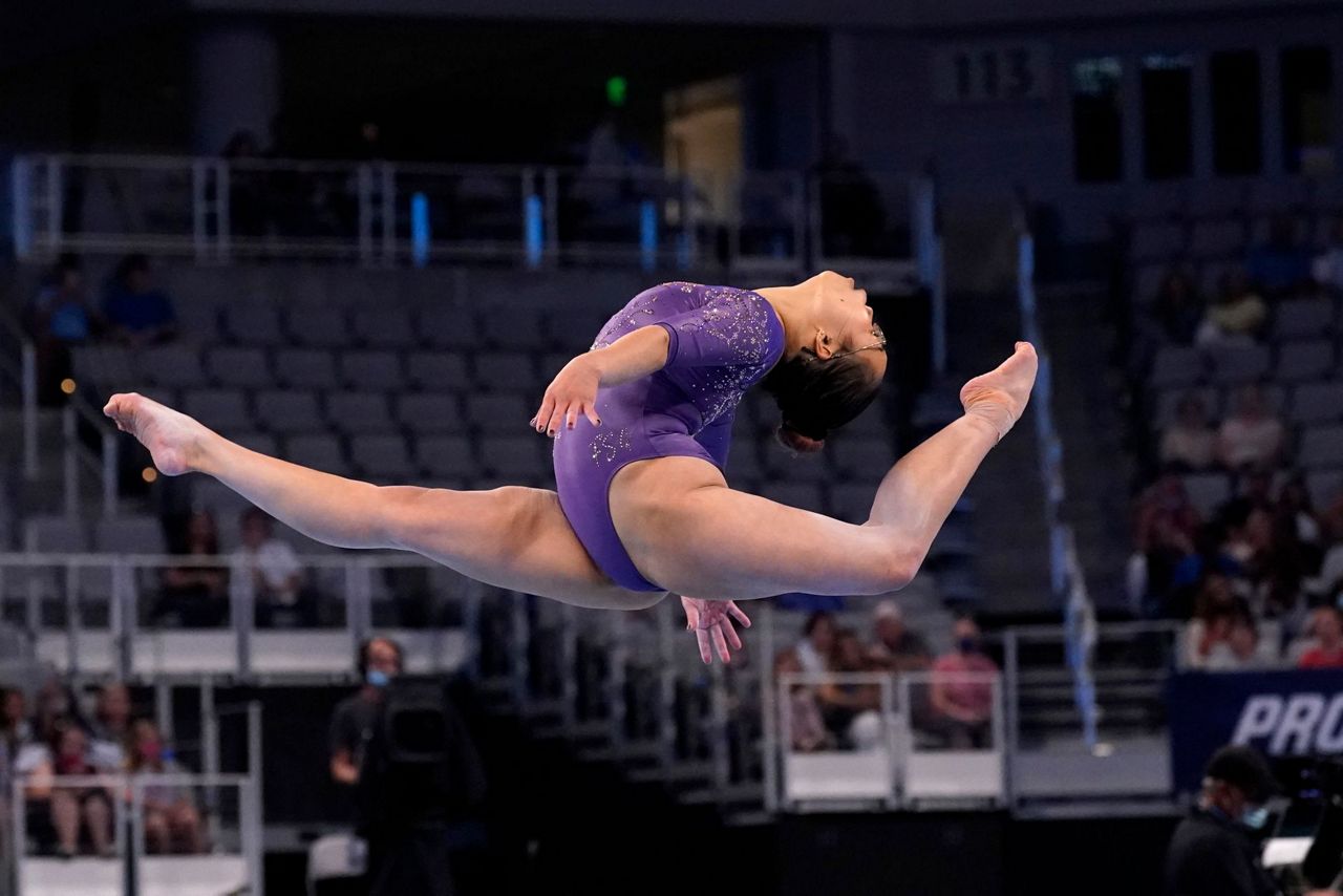 Biles In Control Once Again At Us Gymnastics Championships 6971