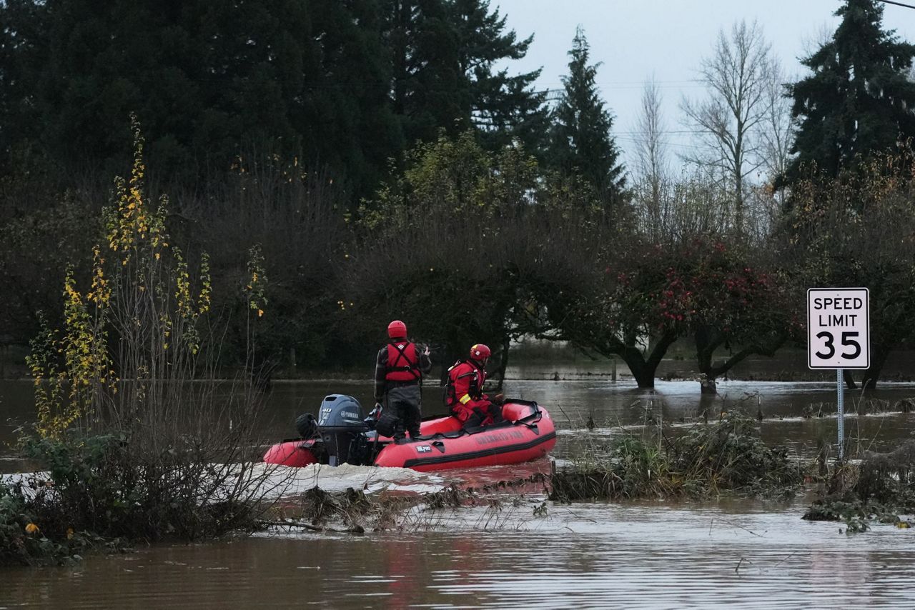 Pacific Northwest braces for more heavy rain, after powerful storm ...