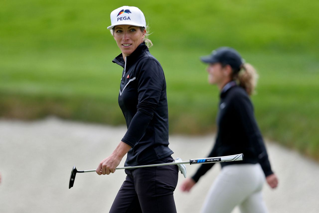 Mel Reid shoots 4under 67 for early lead at US Women's Open