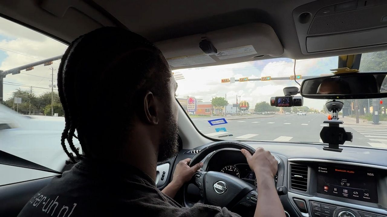 Police officers hitch ride with Houston Uber driver during chase