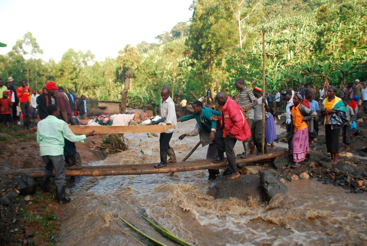 34 die in Uganda mudslides triggered by heavy rains