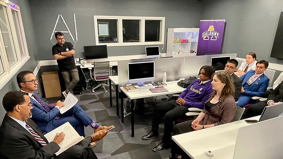 AI a new focus of SUNY intern research programs