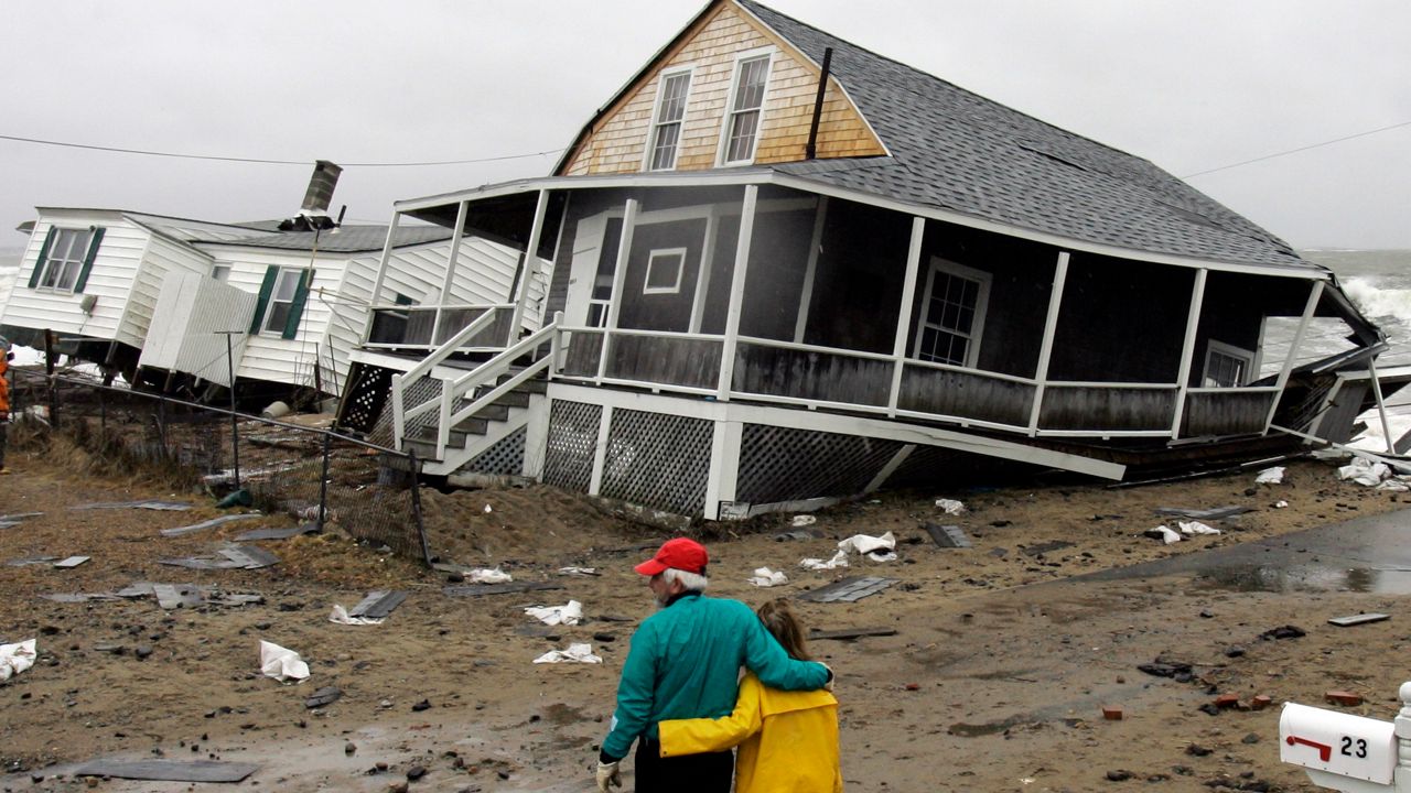 April 2007 nor'Easter damage in Saco, Maine