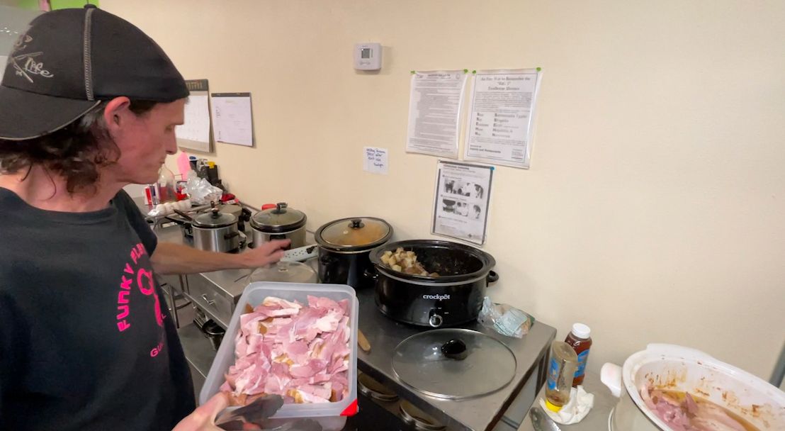 Food being prepared at the Funky Flamingo. (Spectrum News) 