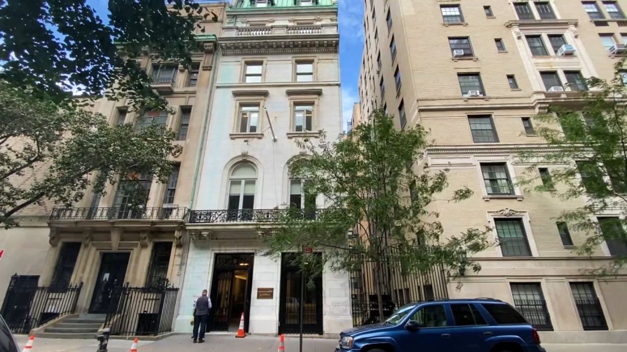 In the Neighborhood: Upper East Side and Upper West Side, Spectrum News  NY1