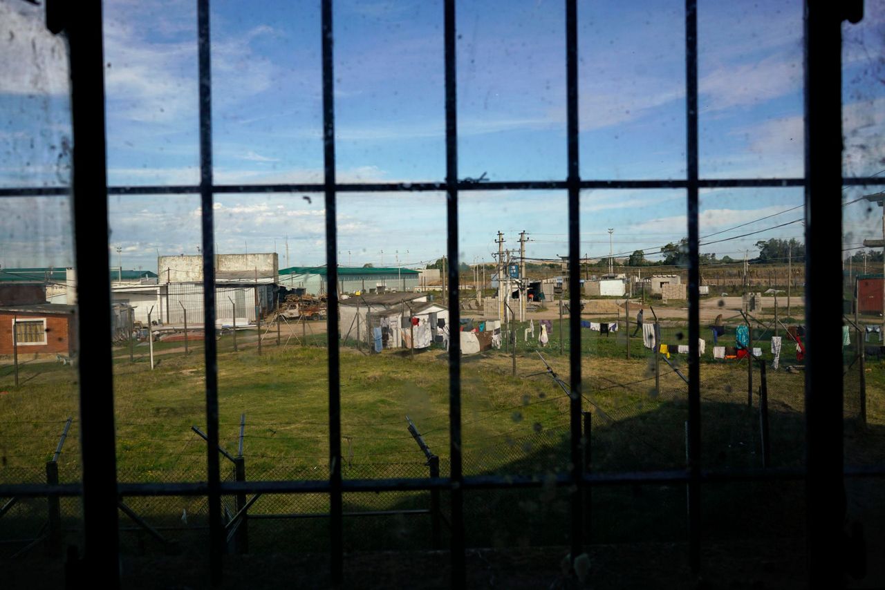 Uruguay prison turns inmates into entrepreneurs