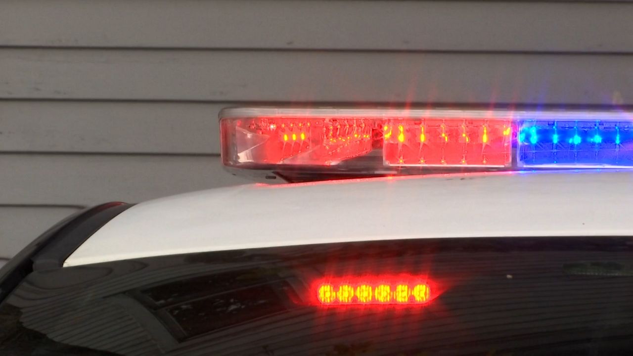 Utica Police car lights