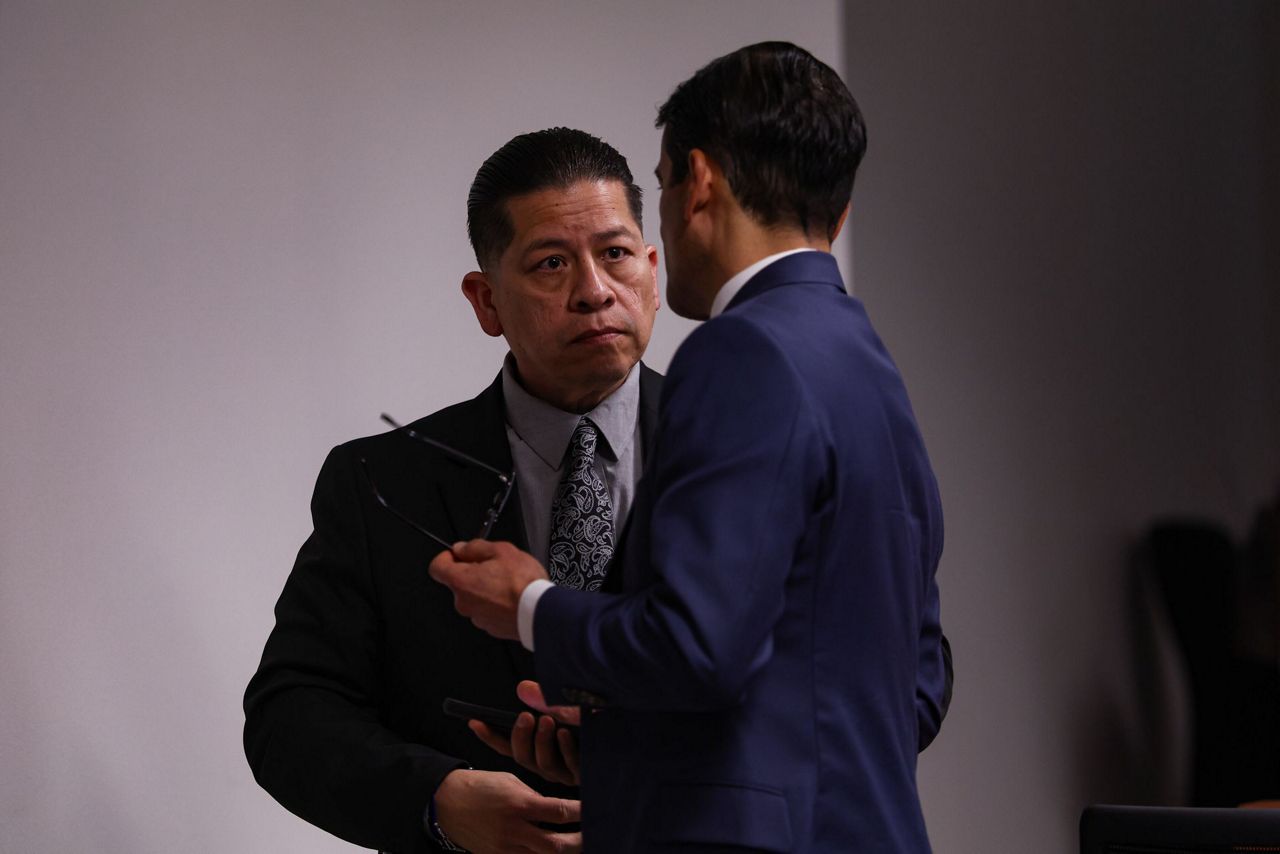 Prosecutors rests in Uvalde officer's trial over response to 2022 ...