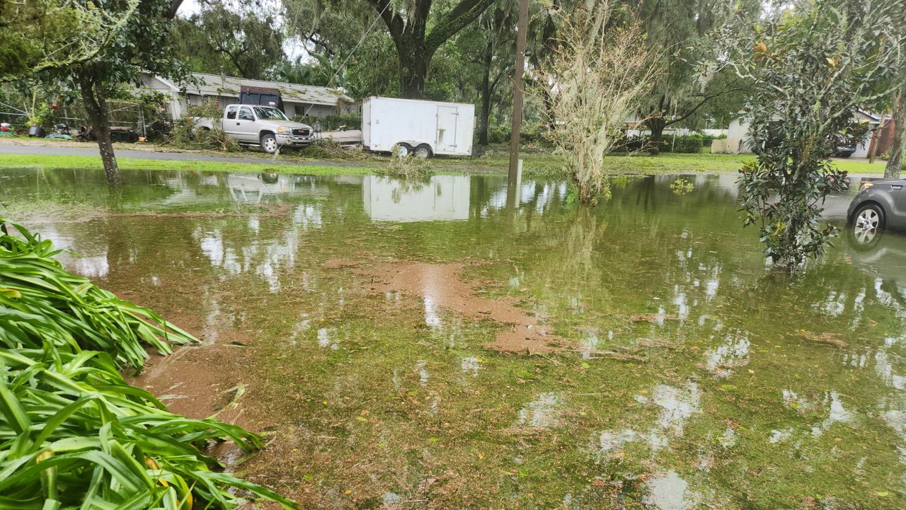 Lake County residents share concerns during flood assessment