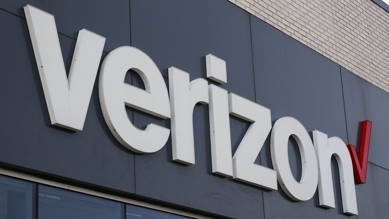 A Verizon retail location is shown in Willow Grove, Pa., Thursday, Feb. 22, 2024. (AP Photo/Matt Rourke, File)