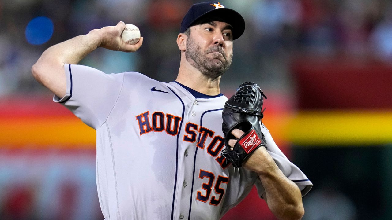 Tucker homers to back up a strong start by Verlander as the Astros