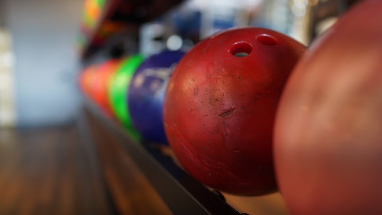 Pee Wee Reese Lanes - Louisville, KY - Vintage Bowling Alley