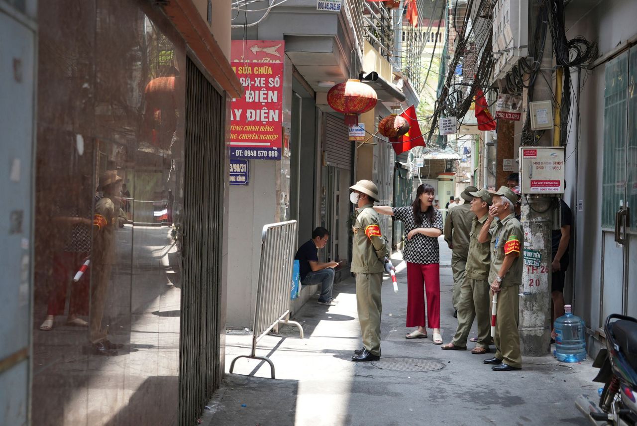 A Fire In An Apartment Building In Hanoi, Vietnam, Kills 14 People And ...