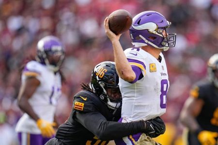 Vikings come back to beat Commanders for 6th consecutive win - Seattle  Sports