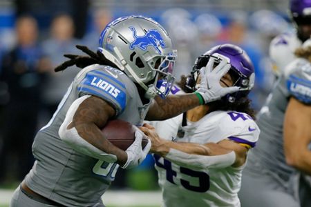 Winless no more: Lions top Vikes 29-27 for 1st W in Week 13