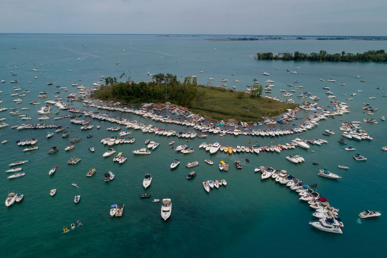 Annual Michigan boat party threatens social distancing rules