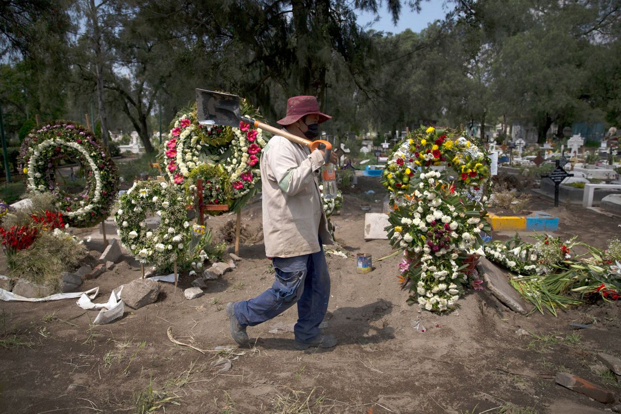 Correction: Virus Outbreak-Mexico City story