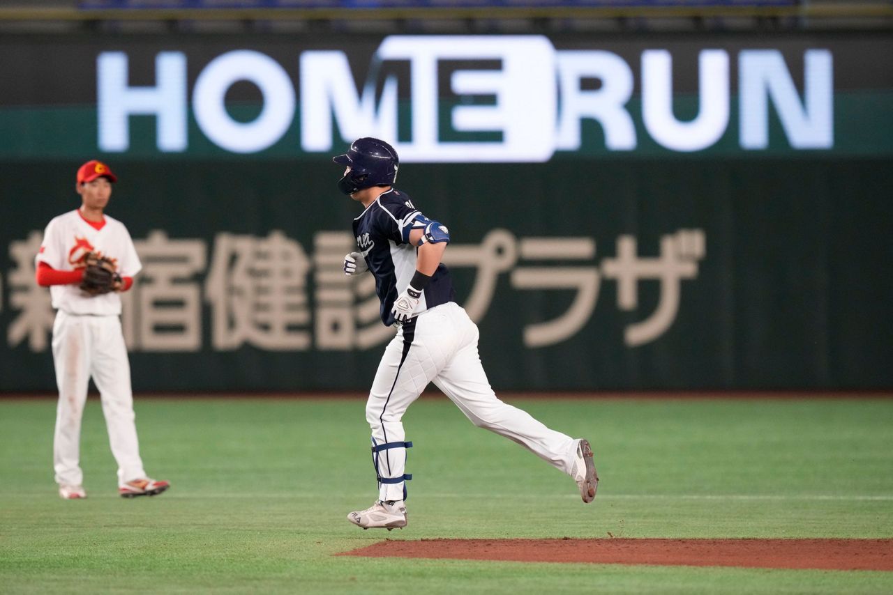 South Korea sets record with 222 rout of China at WBC