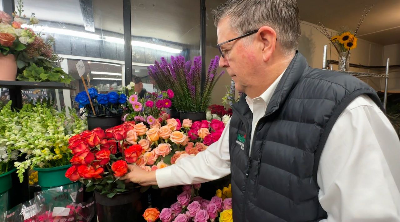 Mom-tastic: Welke’s Florist Surges in Sales Amidst Economic Challenges for Mother’s Day