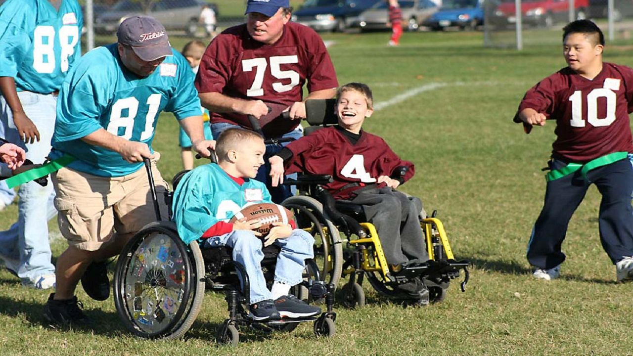 The Fox Valley Pop Warner Challenger League is raising money for an ADA-compliant field for its players. 