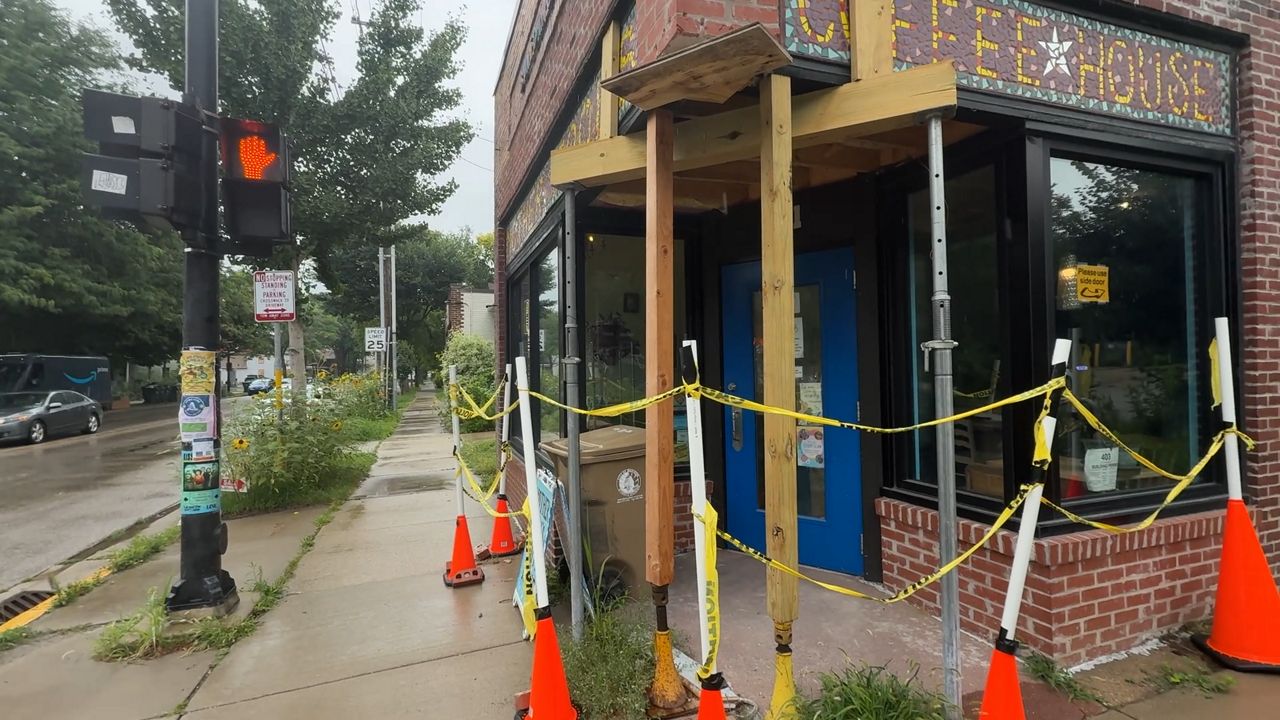 https://s7d2.scene7.com/is/image/TWCNews/WI_CODYTAYLOR_MOTHERFOOLSCOFFEEHOUSE_08122025