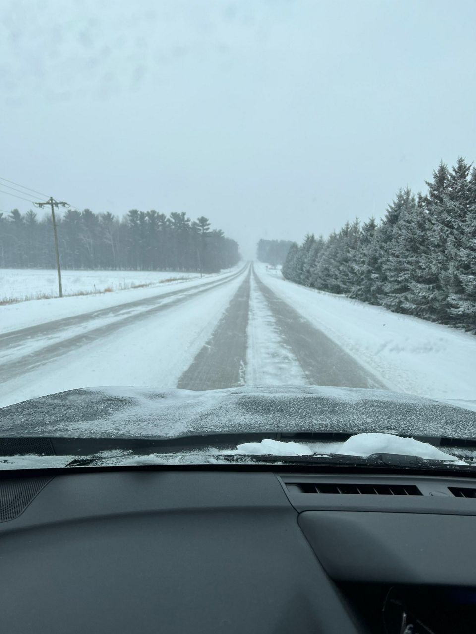 Snow in New London