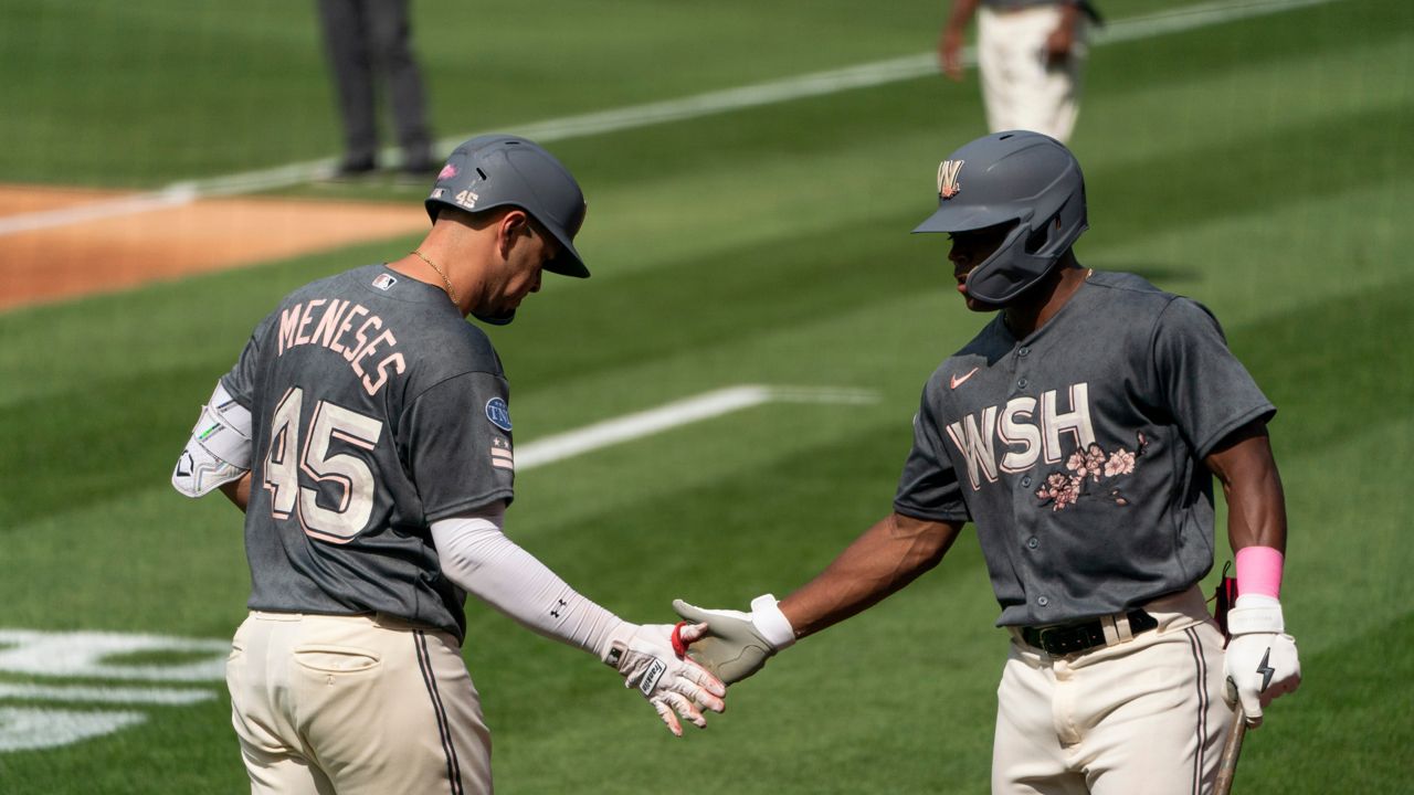 Joey Meneses homers for third consecutive day, leads Nationals